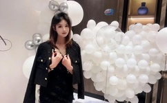 迈开腿我想尝尝你的味道